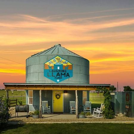 Silo House At Laughing Llama Farm Troy Exteriér fotografie